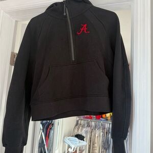 Lululemon Black University of Alabama script A scuba , size xs/s.